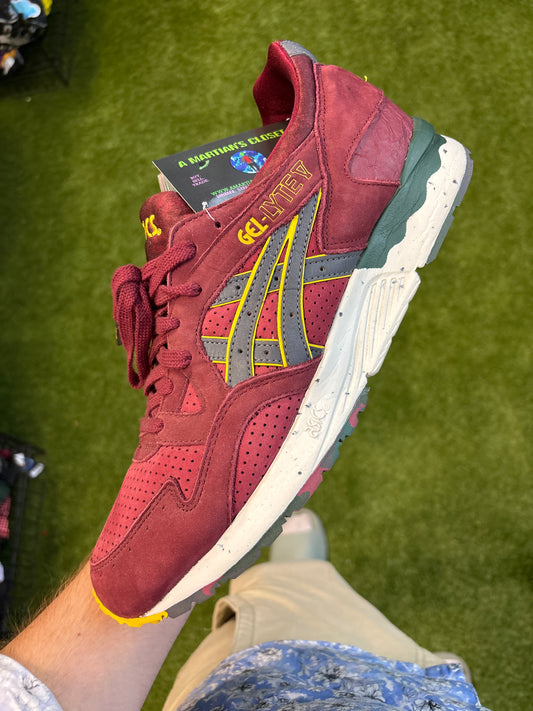 ASICS GEL LYTE V SIZE 12