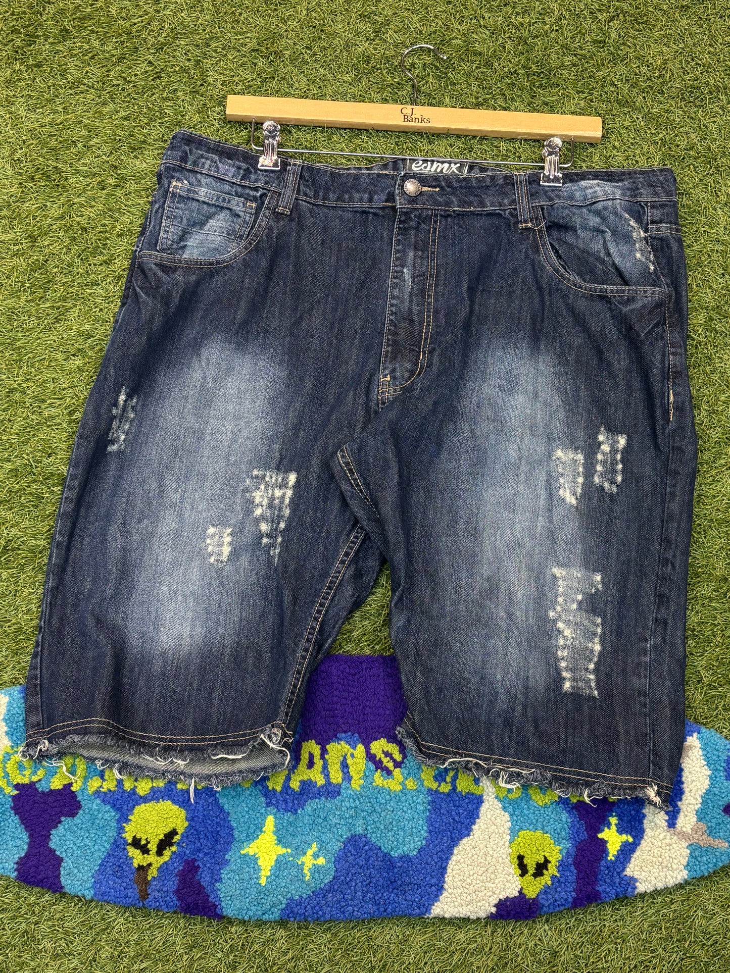 ESMX Men’s Distressed Jorts