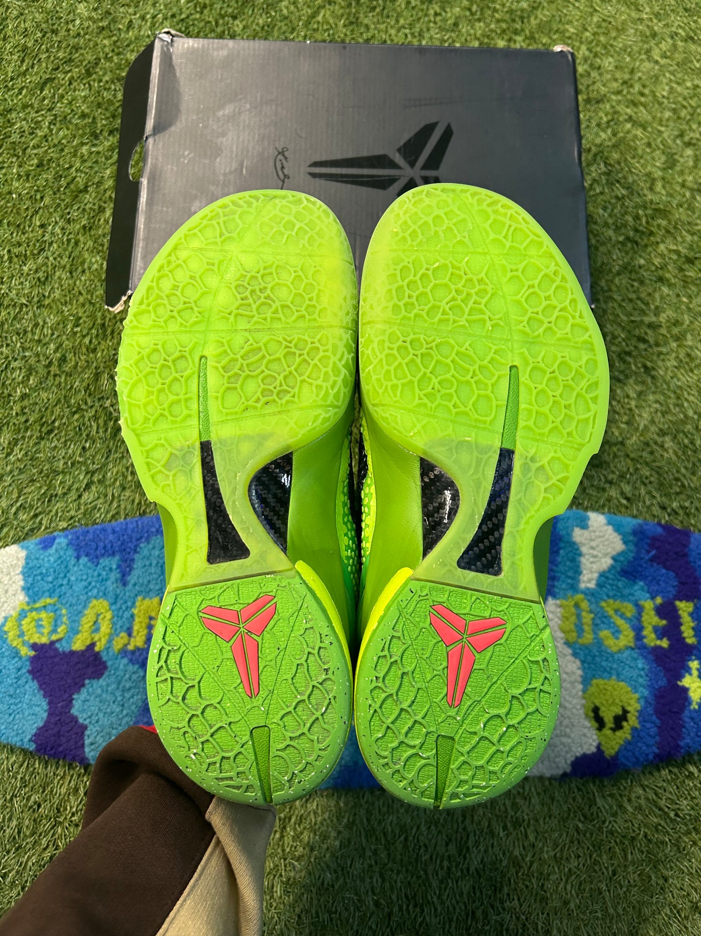 Nike Kobe 6 Protro Grinch (2020)