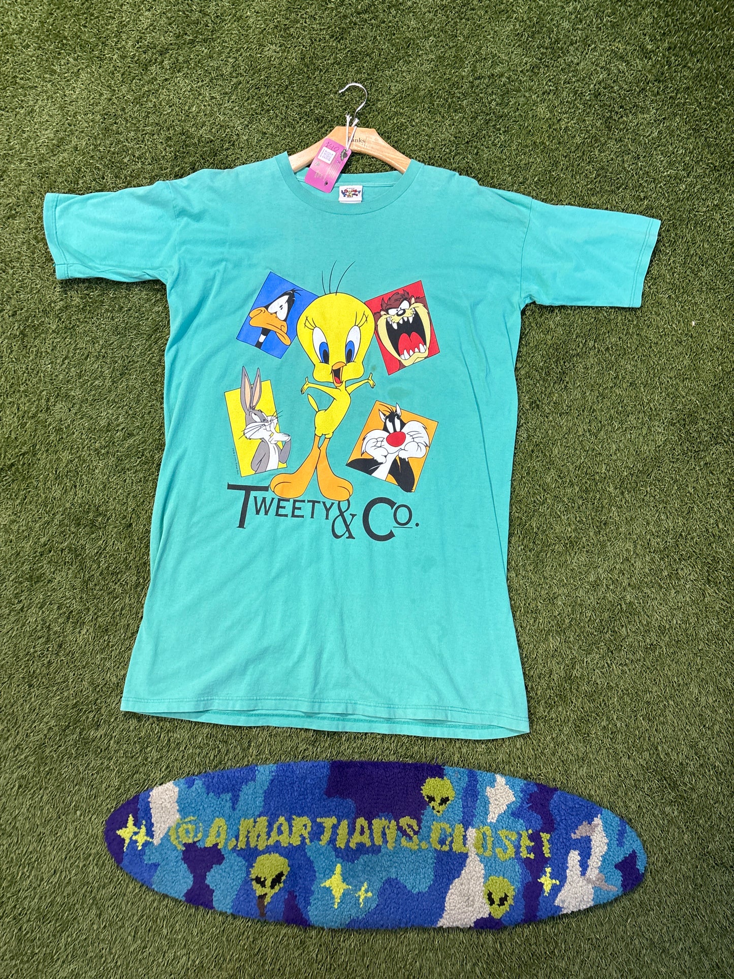 Looney tunes vintage tall tee