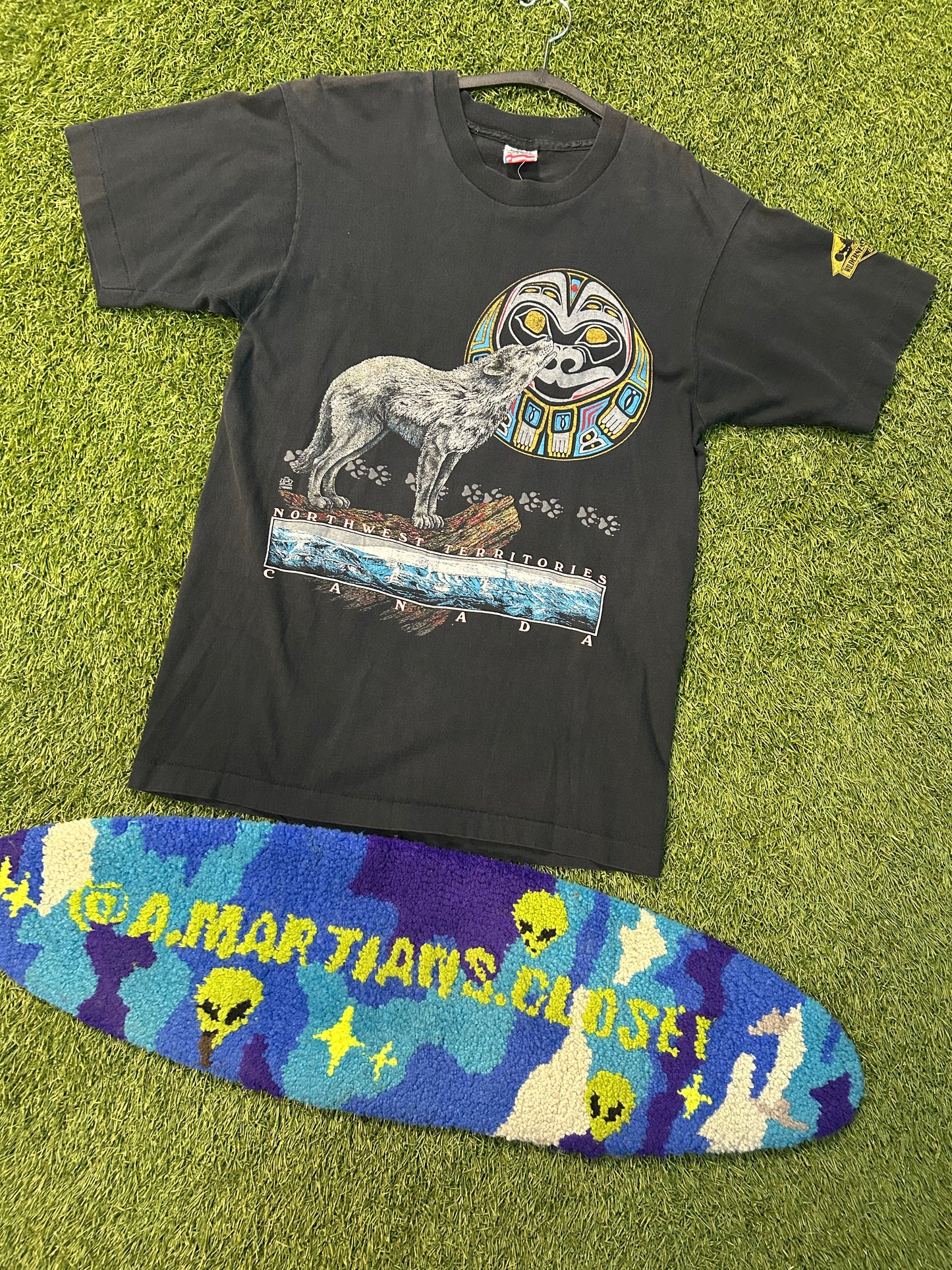 Vintage 90s Northwest Territory Canada Wolf Howl Tee