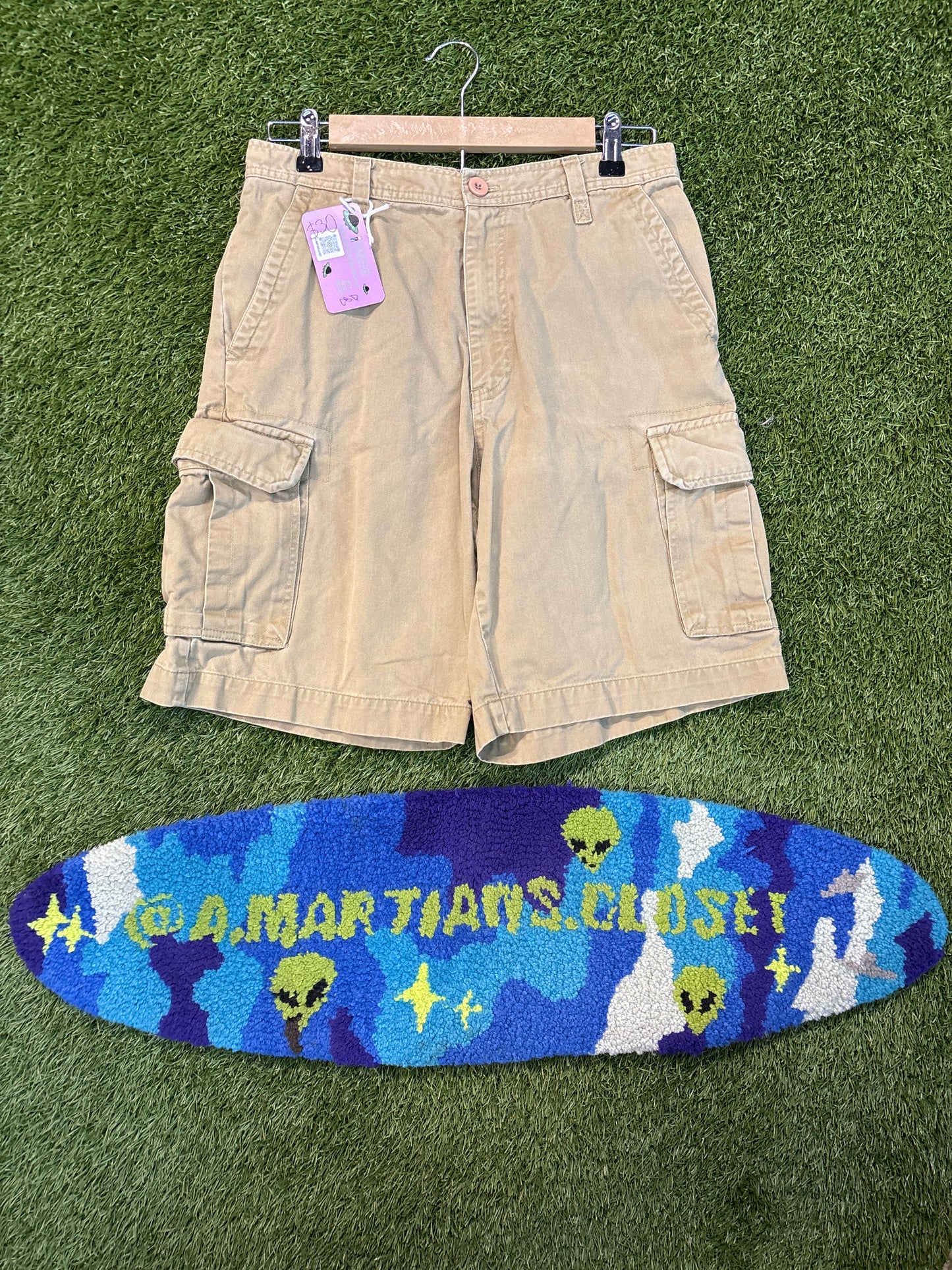 Emergency Exit Light Tan Cargo Shorts Size 29
