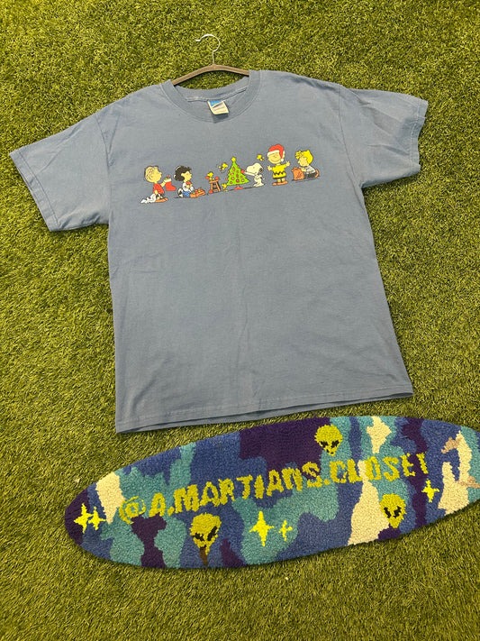 Y2K Peanuts Christmas Holiday Tee