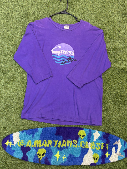 (Needs pics) Women’s Vintage Guess Long Sleeve Tee