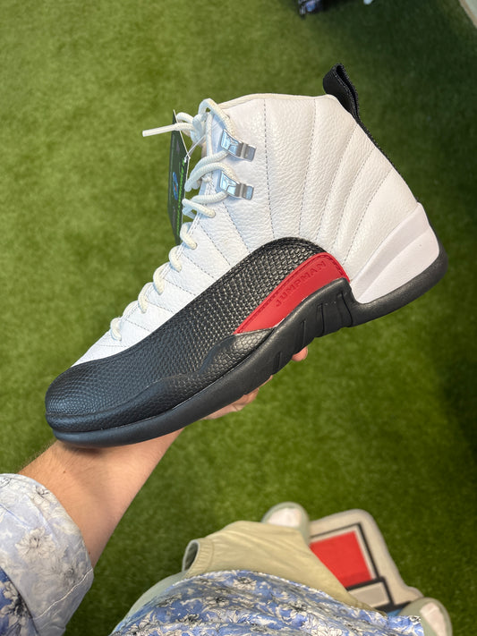 Jordan 12 size 8