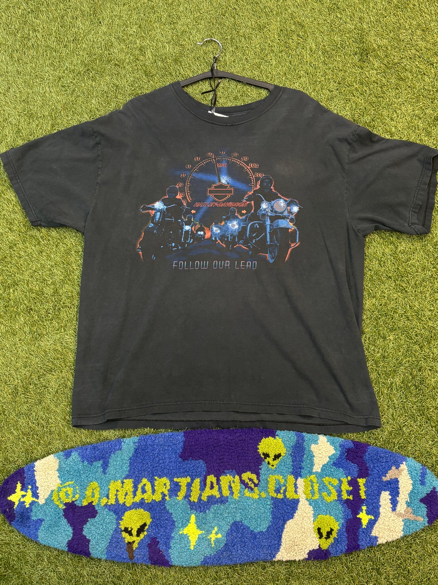 Vintage Harley Davidson “Follow Our Lead” Graphic Tee