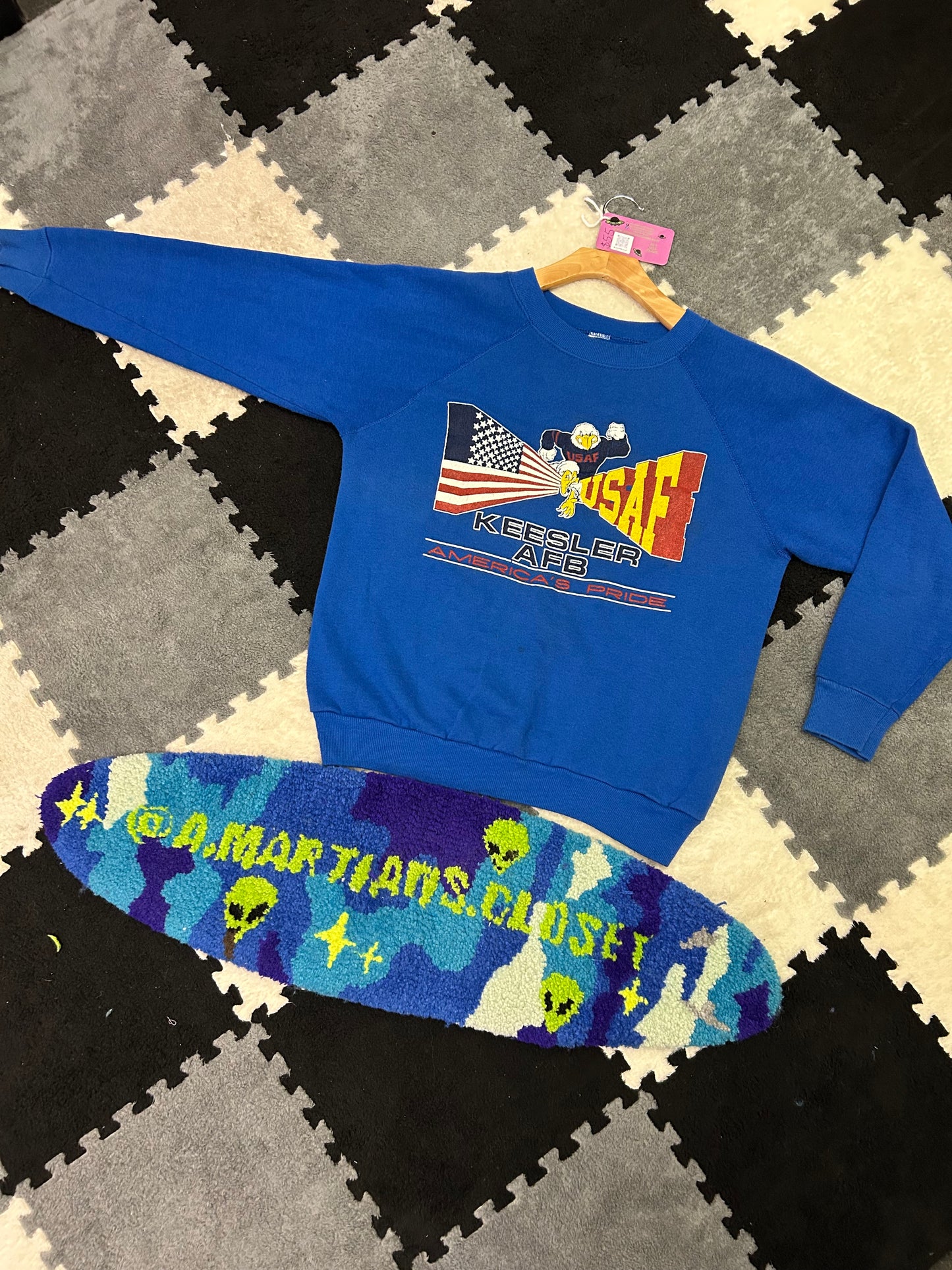 Vintage Americas Pride Crewneck