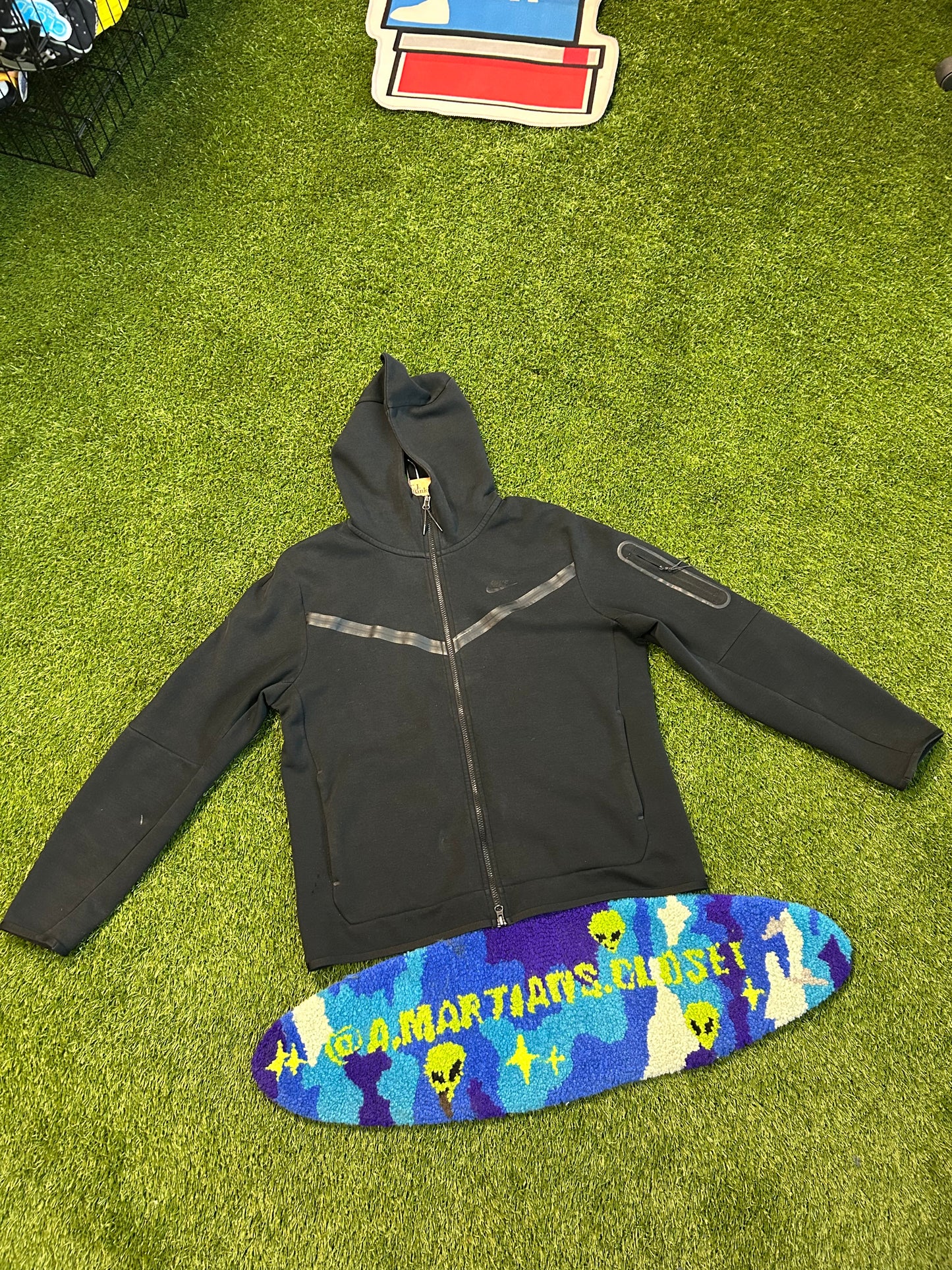 Black Nike Tech Top