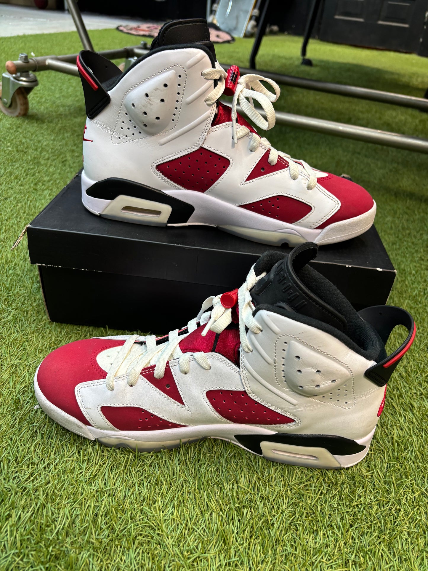 Jordan retro 6 “Carmine”