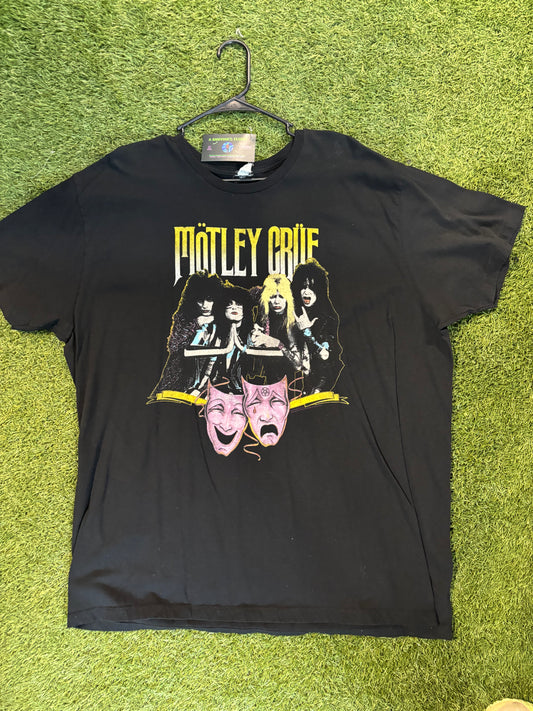 Motley Crue band tee