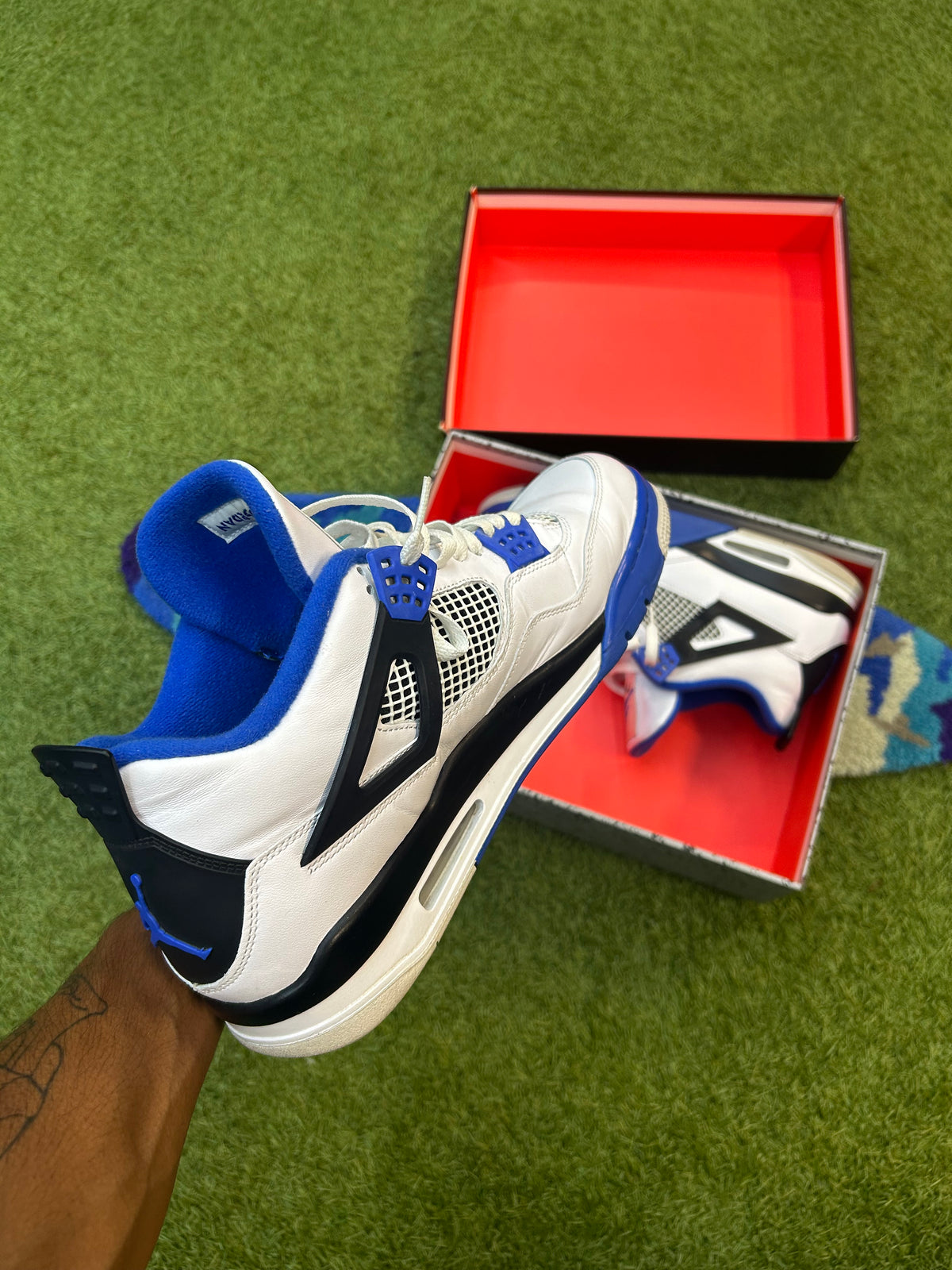 Retro Jordan 4 Motorsport(2017)