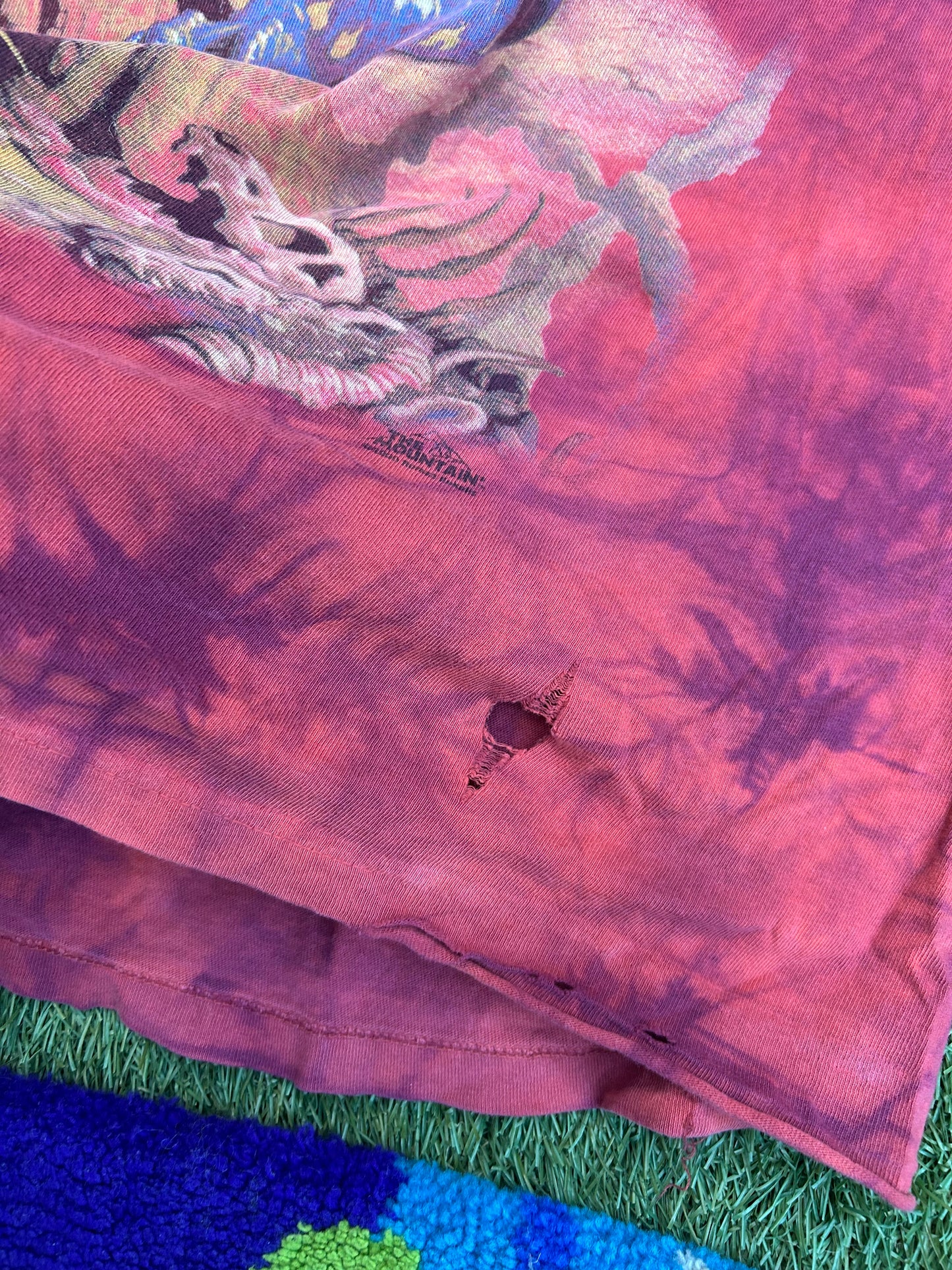 Y2K Thrashed Dragons Vs Knight Tee