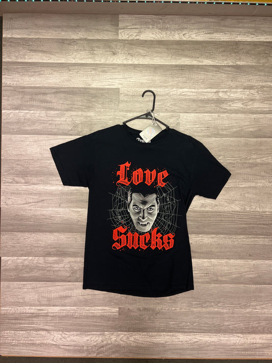 Retro Style “Love Sucks” Tee