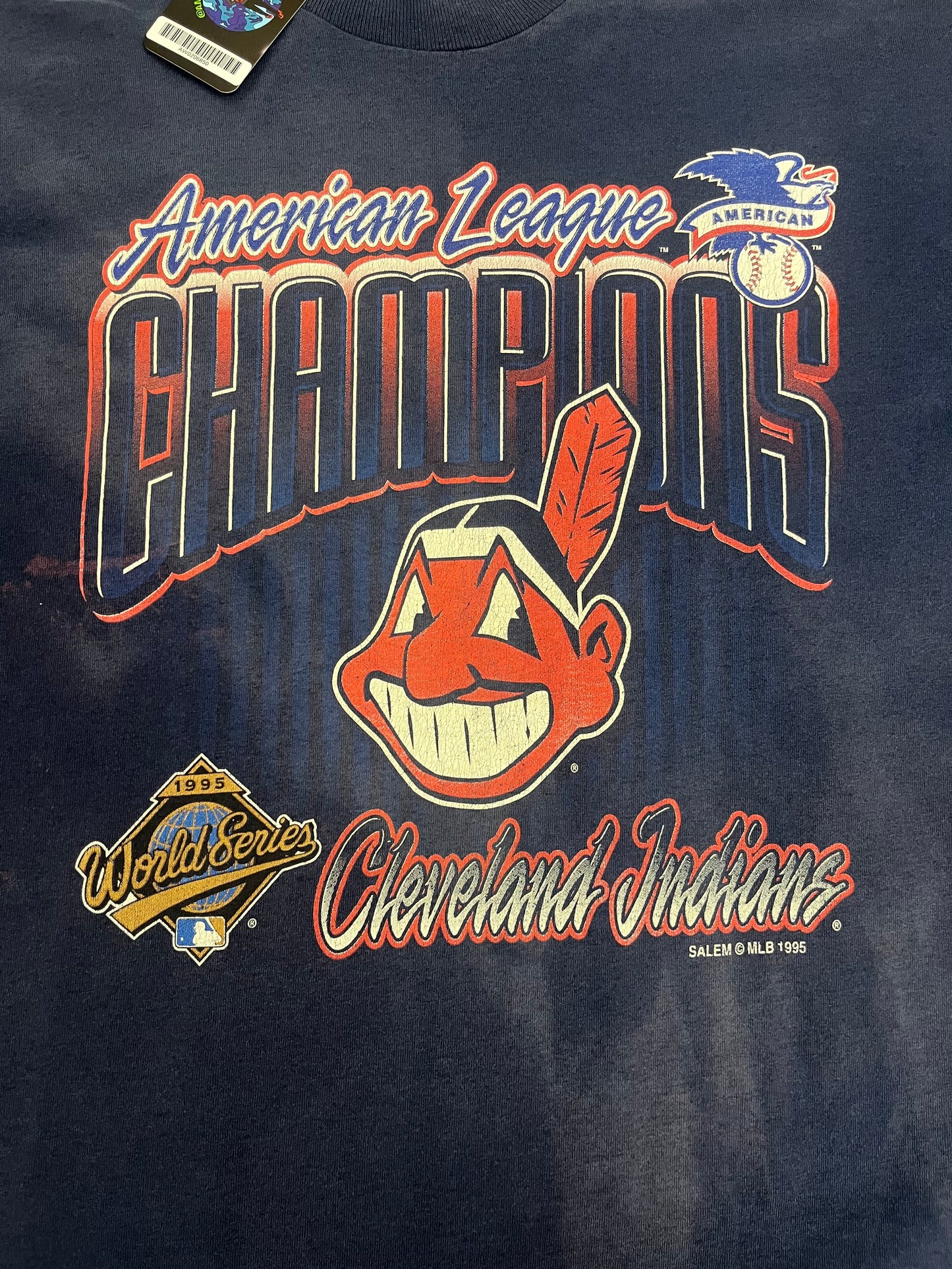 Vintage 1995 Cleveland Indians Baseball Tee