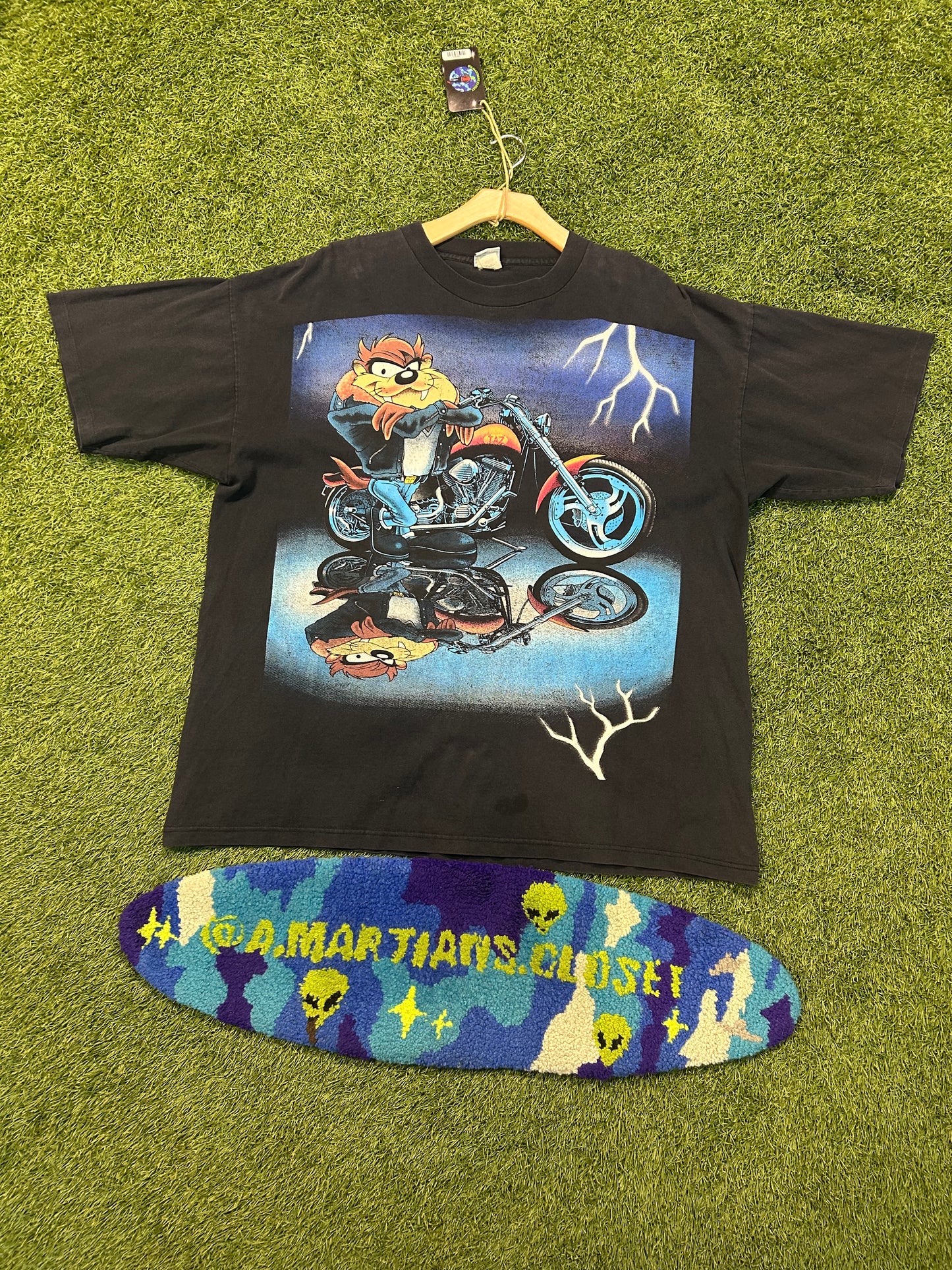 Vintage 90s Tasmania Devil Biker Tee