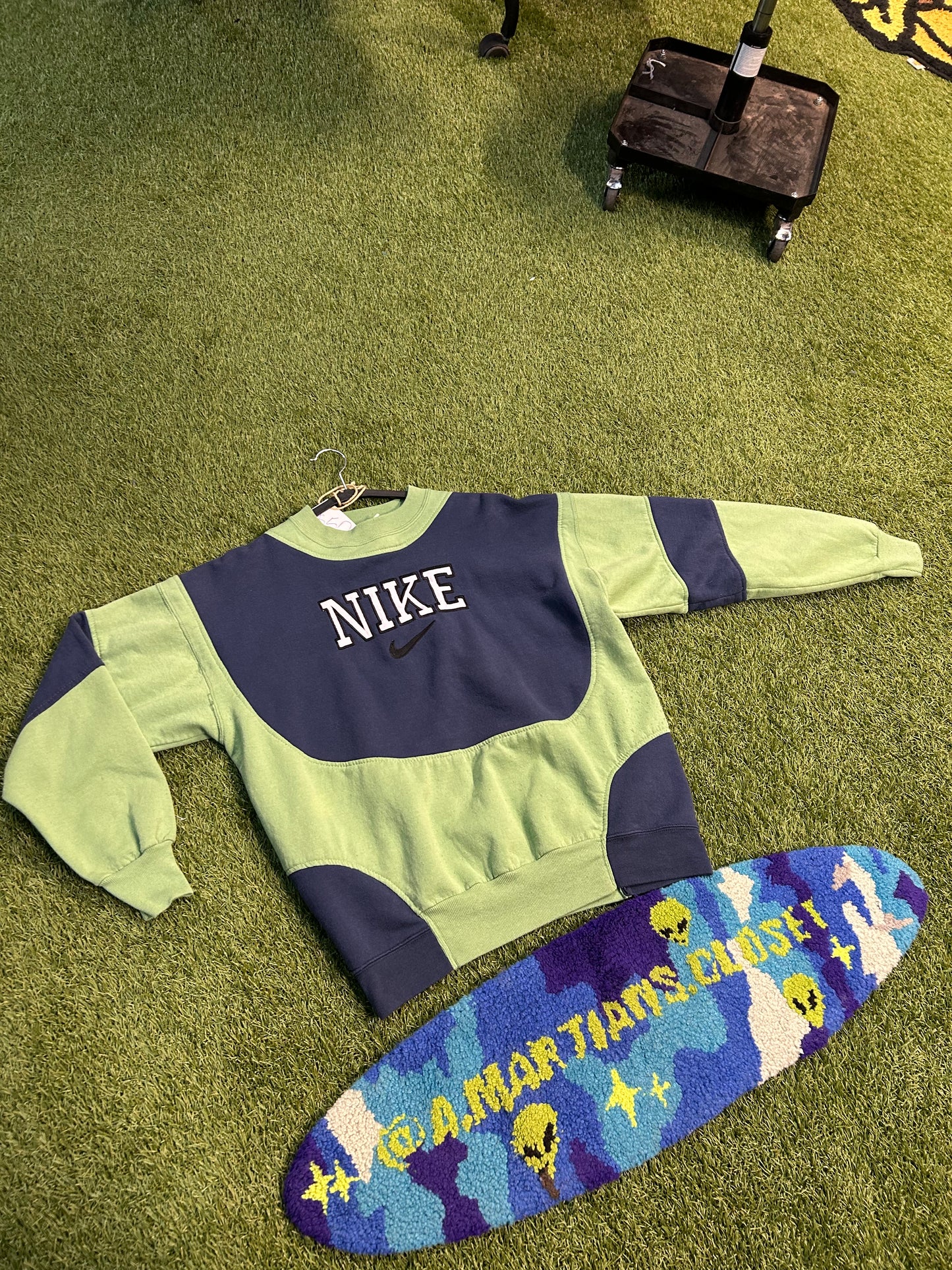 Y2K Nike Center Swoosh Wavey Colors