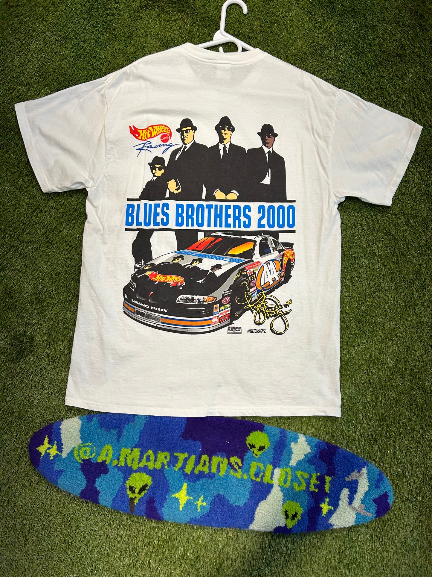 Vintage 1998 Blues Brothers Hot Wheels NASCAR Tee