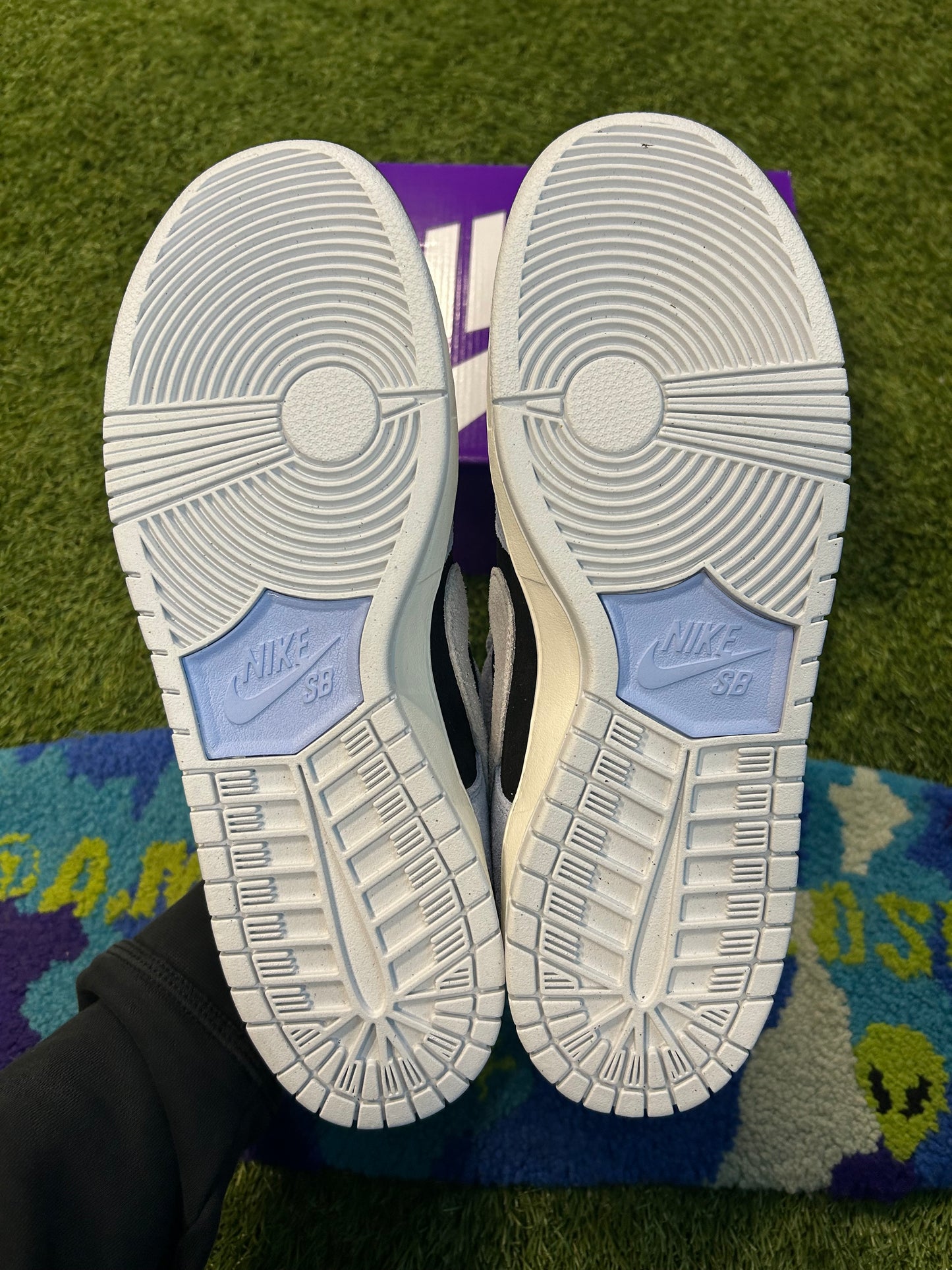 Nike SB Dunk Low Black Aluminum