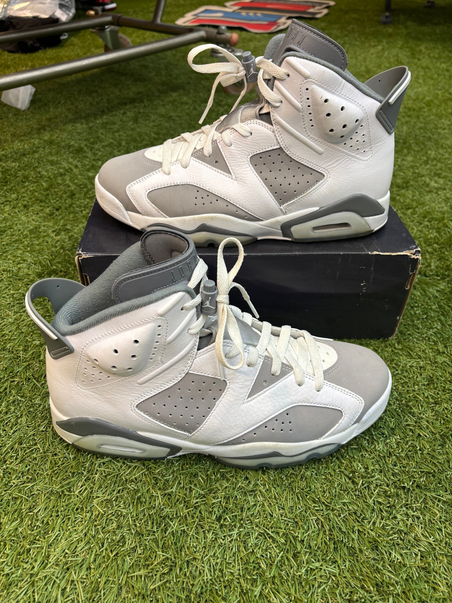 Jordan retro 6 flint