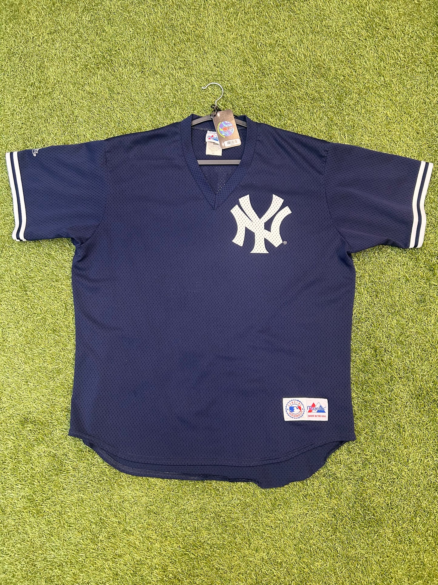 Vintage 90s Majestic New York Yankees MLB Derek Jeter #2 Jersey