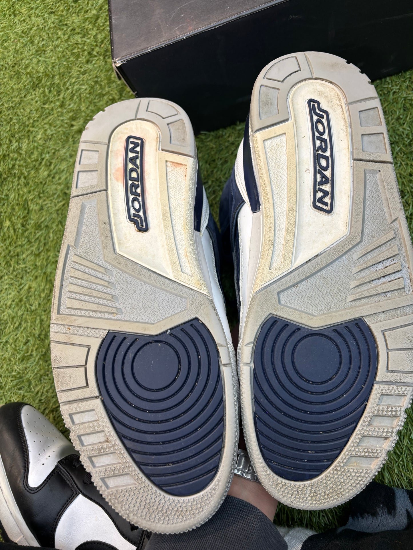 Jordan spizike navy white