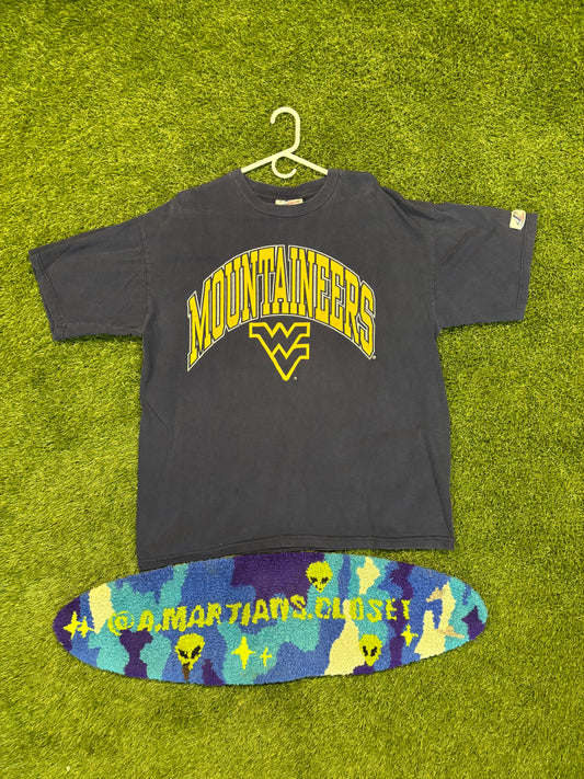 Vintage Mountaineers Logo Athletic Tee