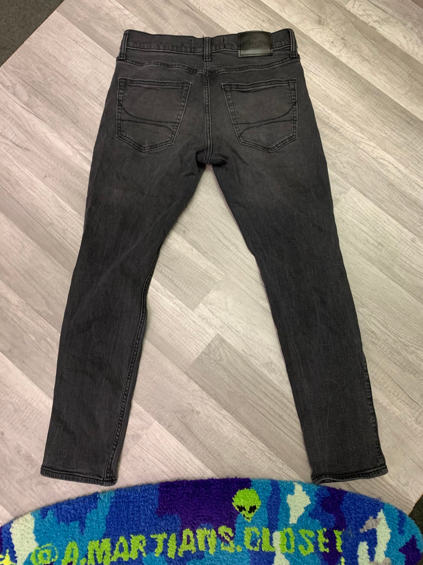 Hollister Jeans size 28x30