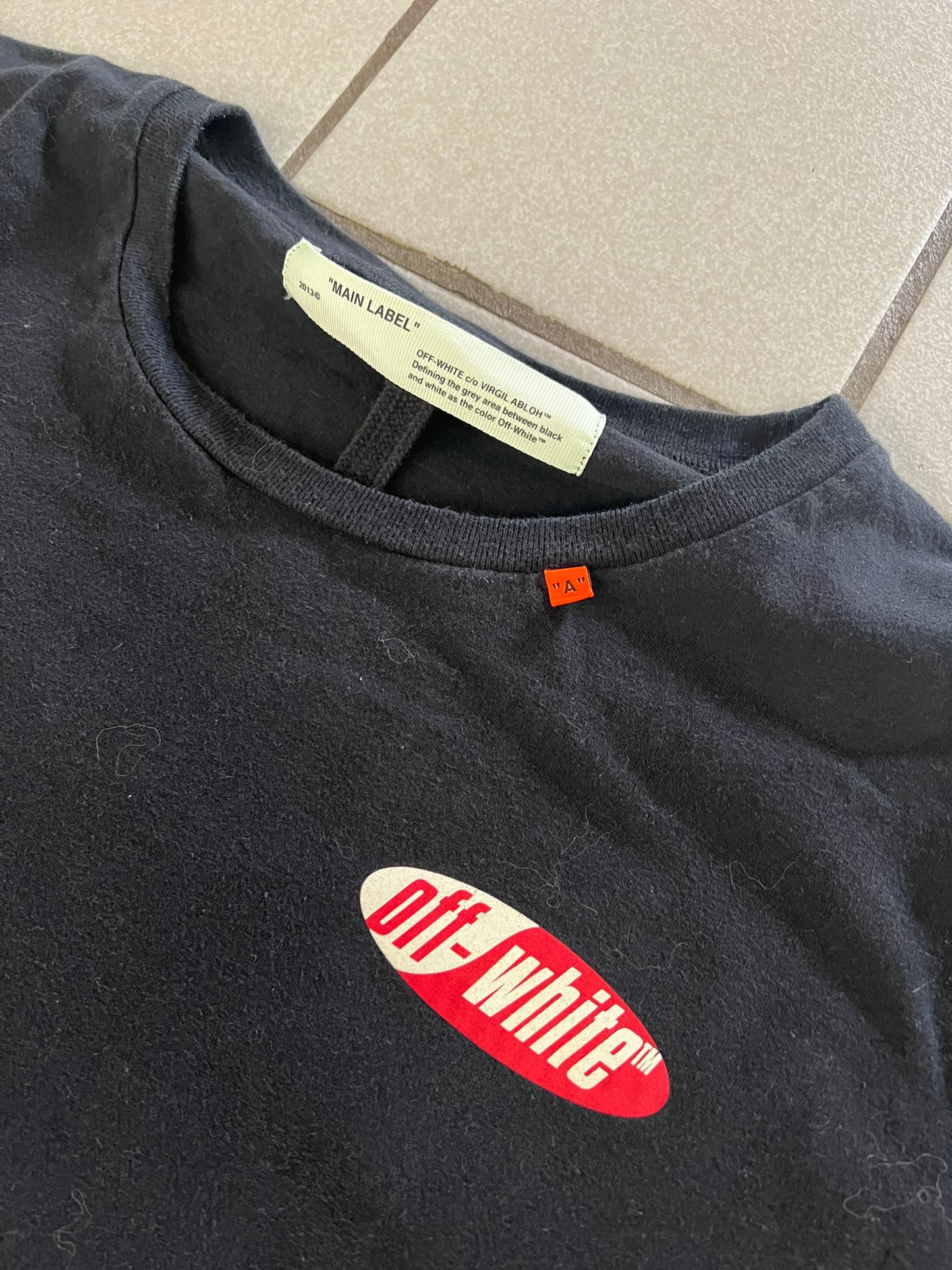 OFF-WHITE TEE