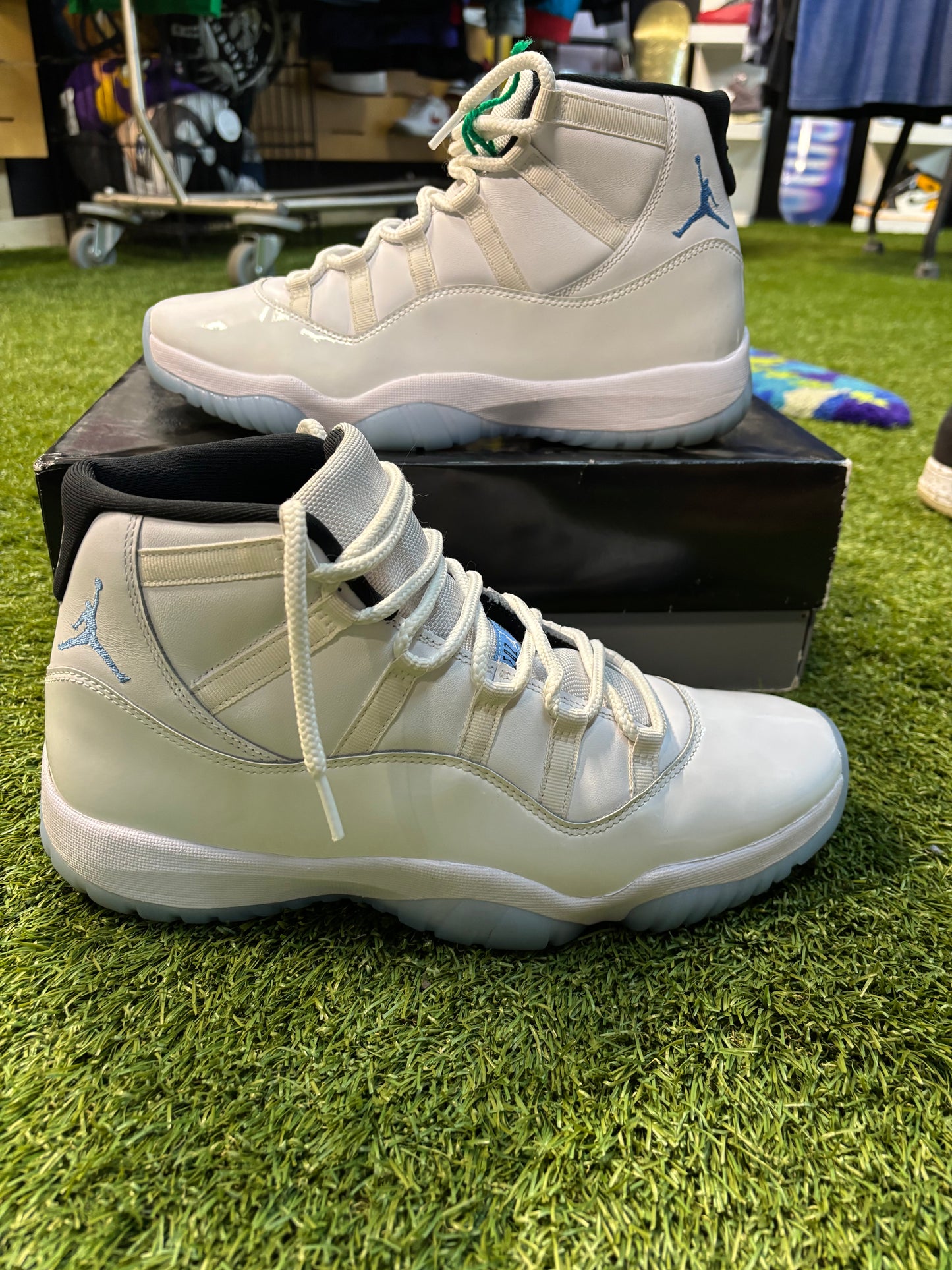 Jordan retro 11 Columbia
