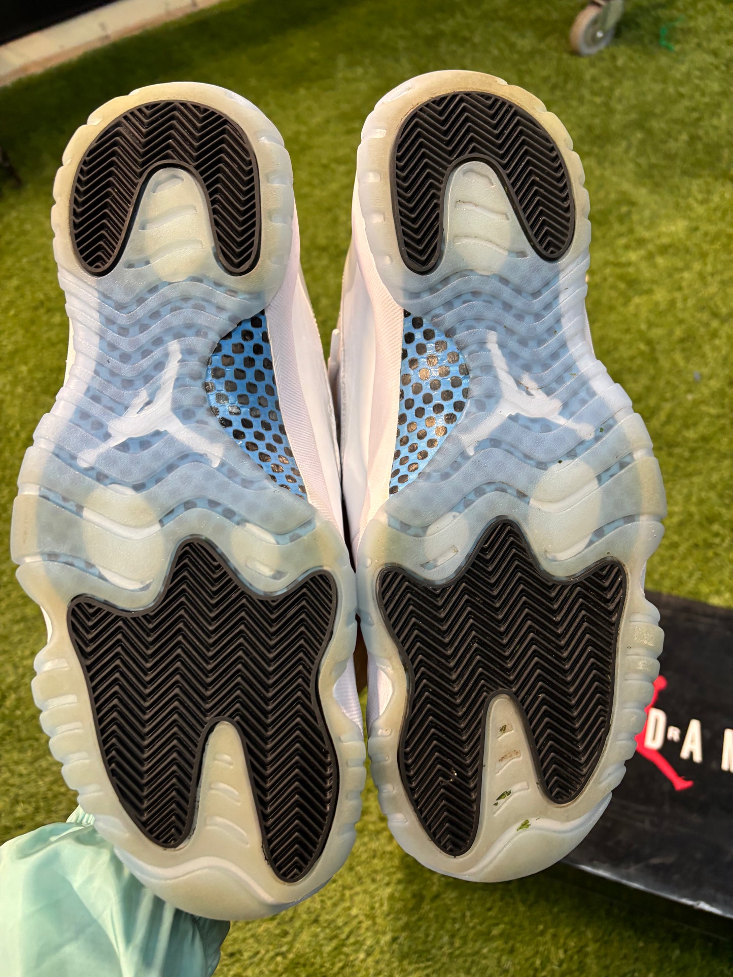 Jordan retro 11 Columbia