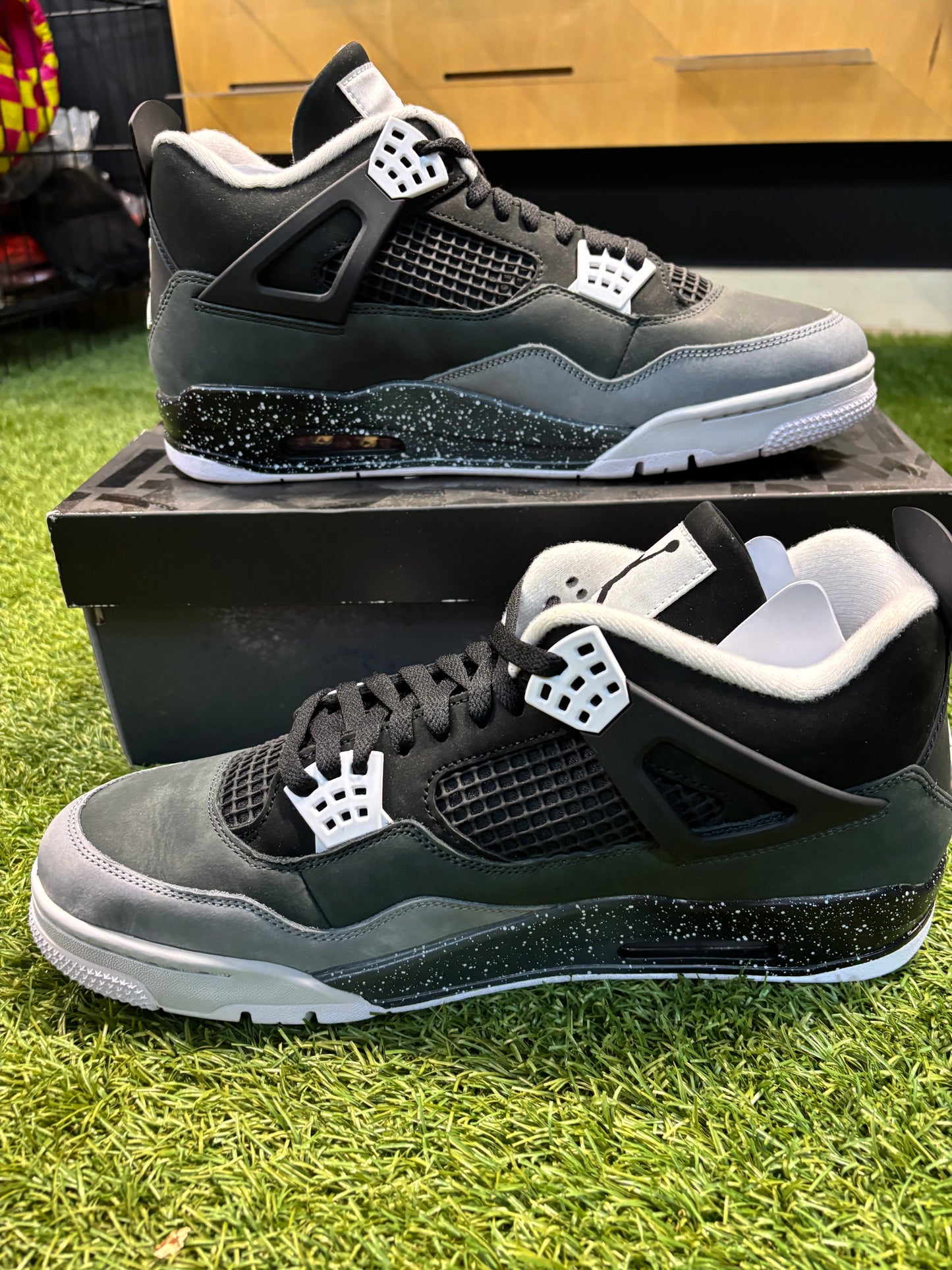 Air Jordan retro 4 fear