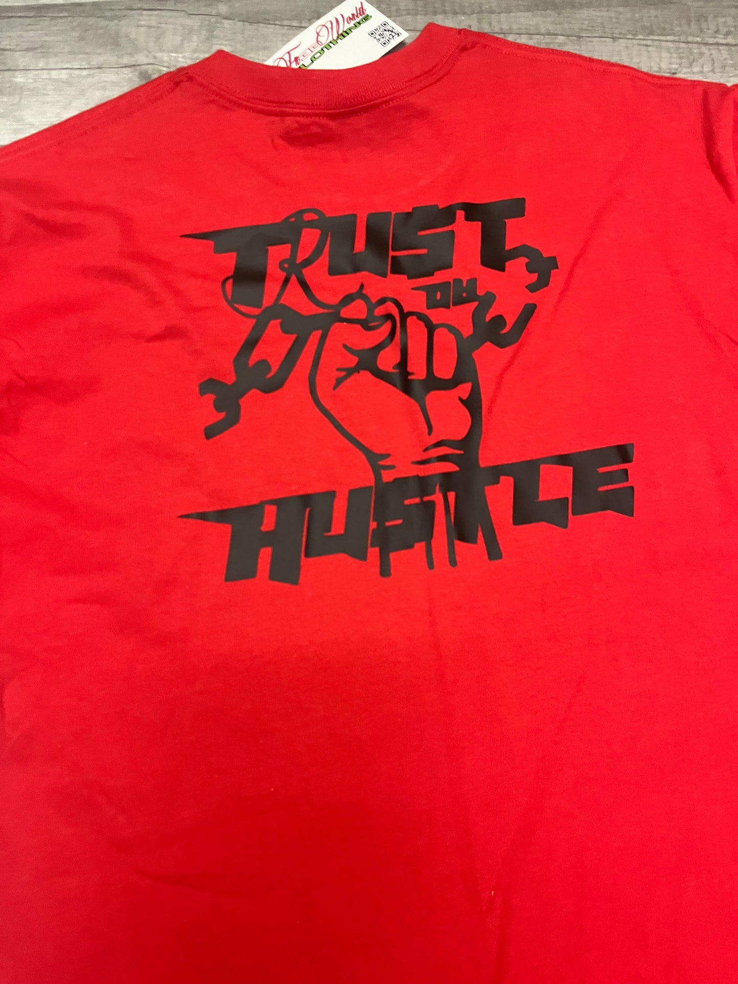 Fr33world Trust Da Hustle tee