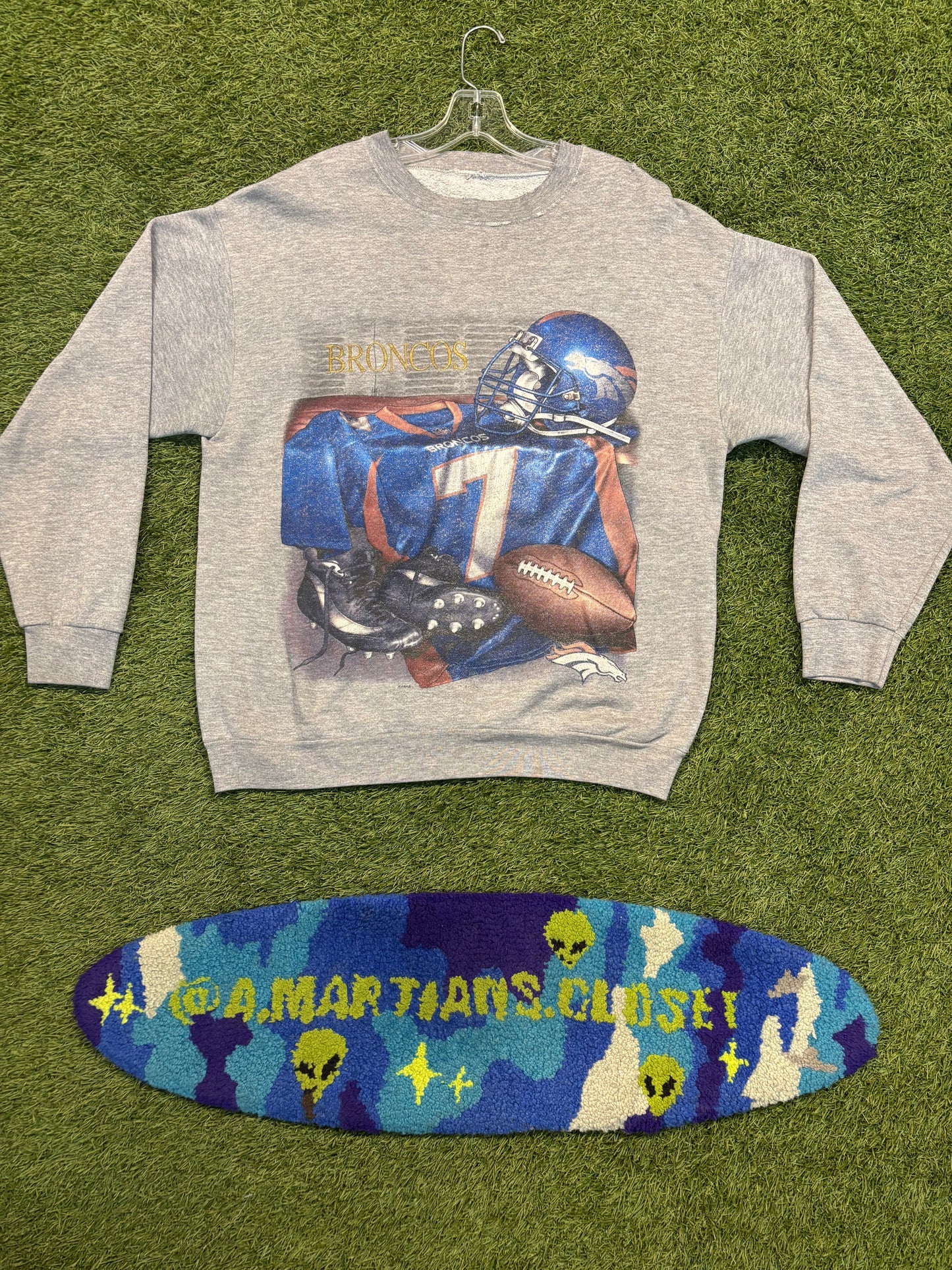 Vintage Denver Broncos Crewneck