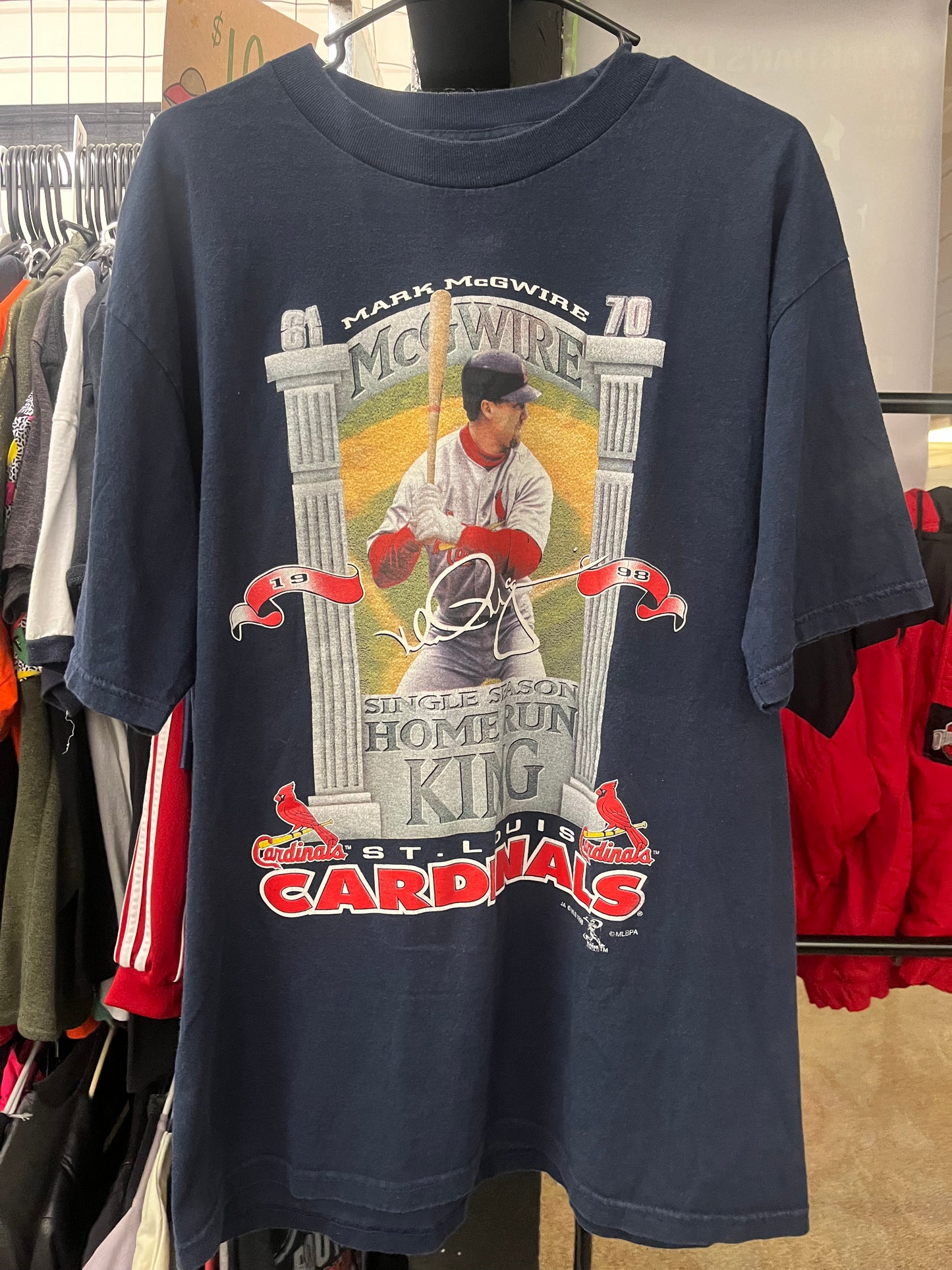 Vintage 1998 Mark McGwire Home Run King Unique Tag T-Shirt