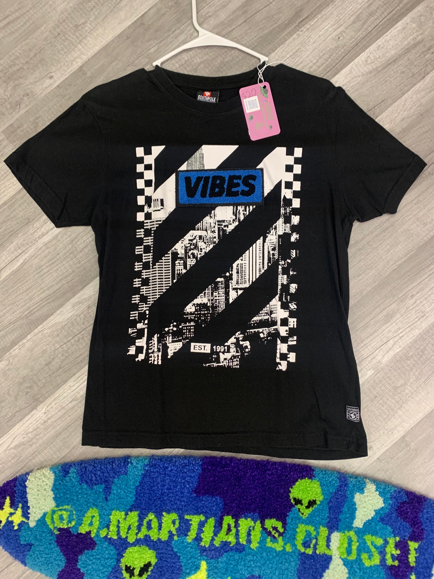 Retro Style Vibes Shirt