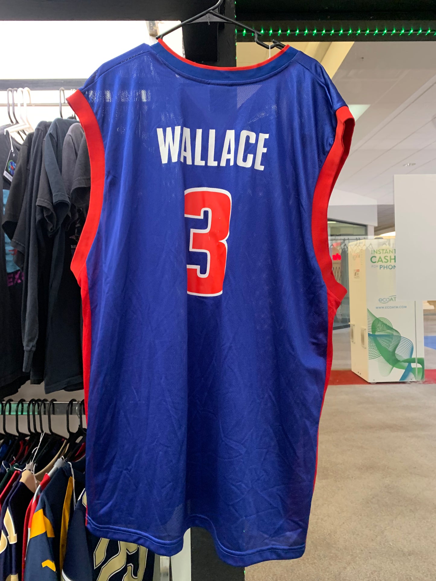 Detroit Pistons Wallace Jersey