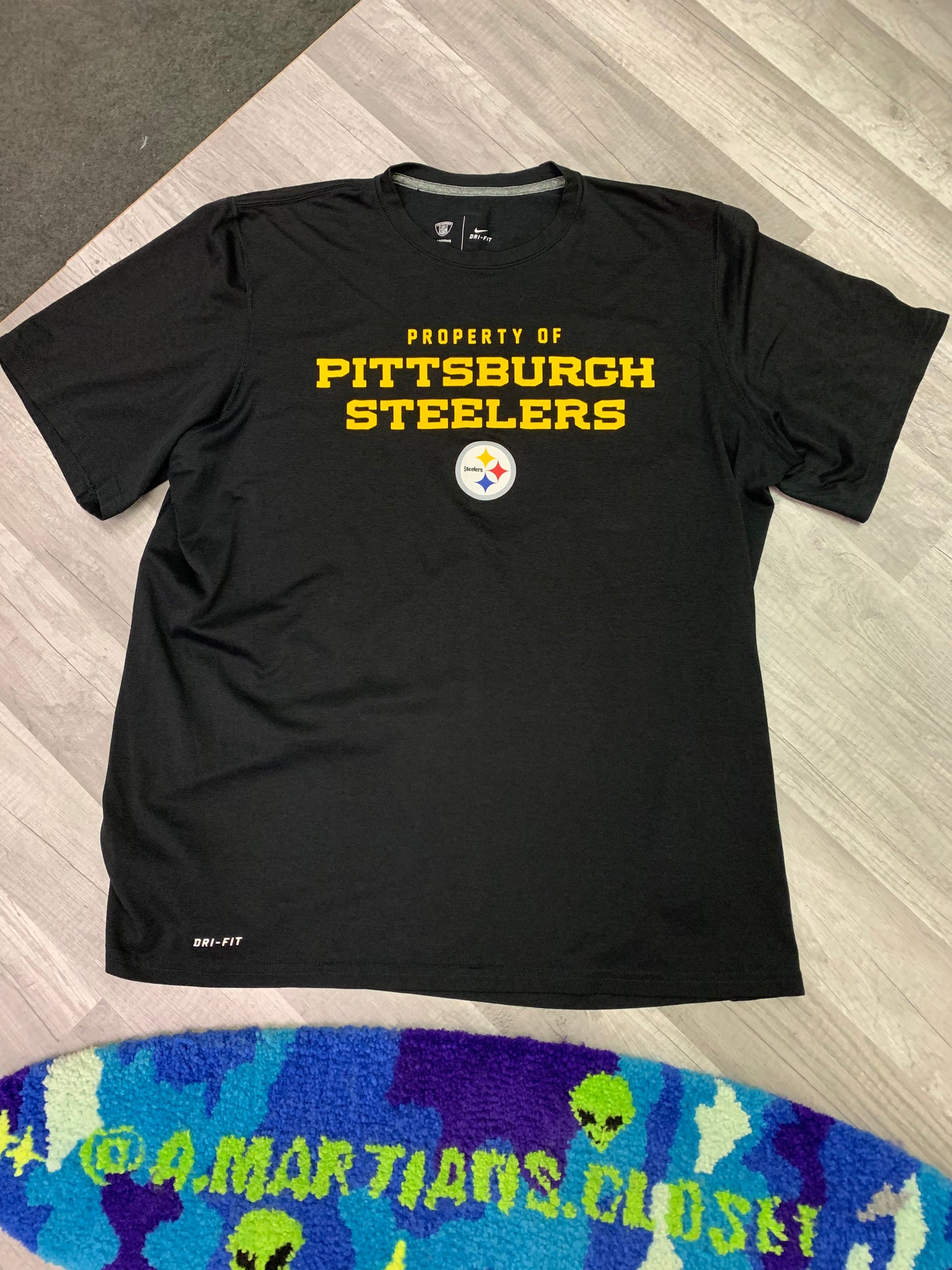 ￼Pittsburgh Steelers dri-Fit tee