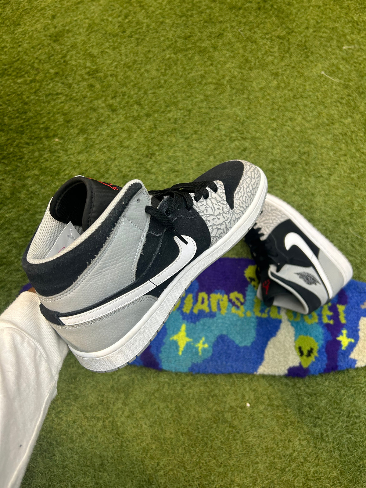 Jordan 1 Mid SE Elephant Print(Used)