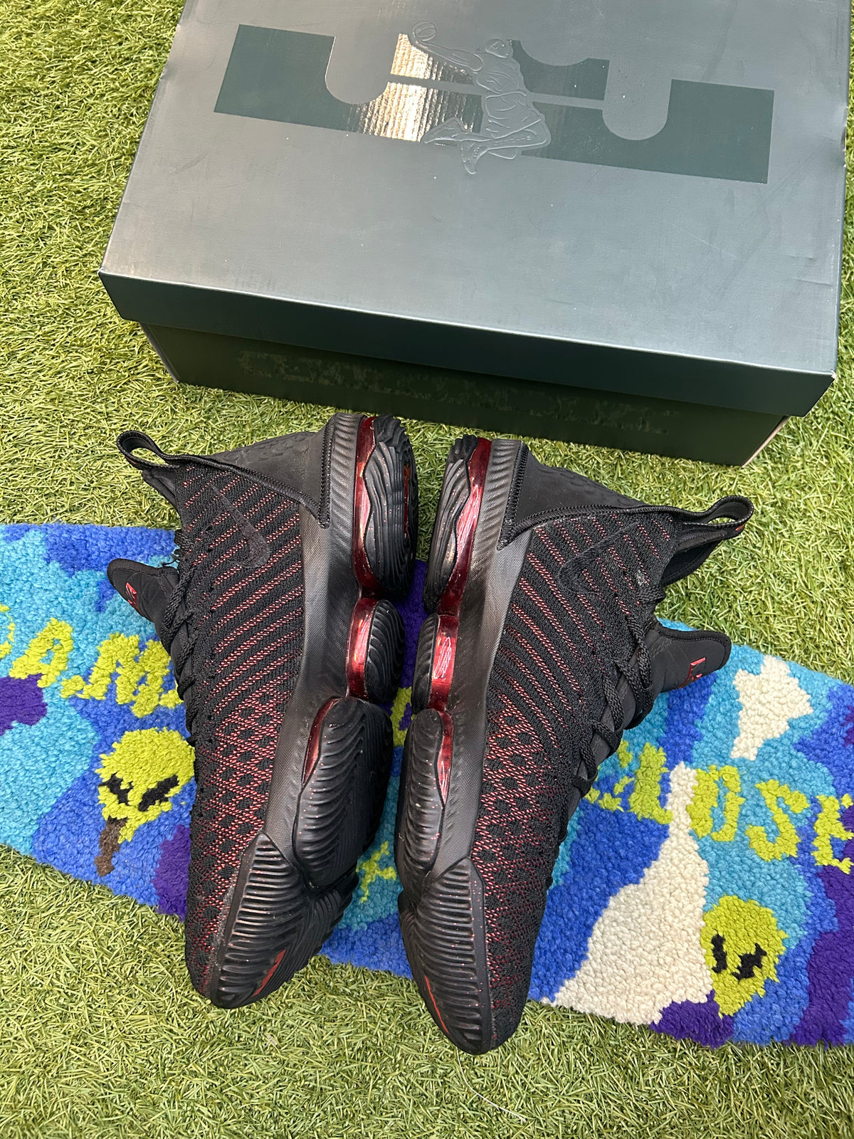 Nike LeBron 16 Fresh Bred Black