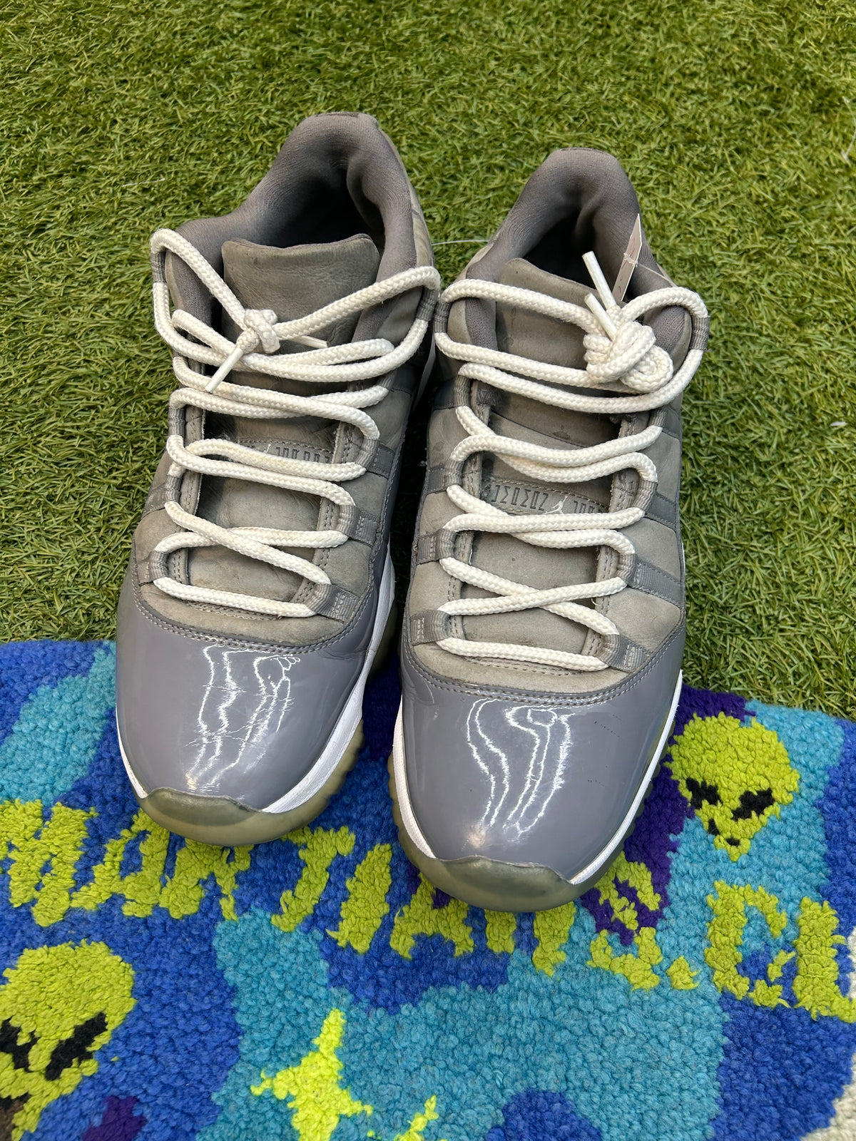 Jordan 11 Low Retro Cool Grey(Used)