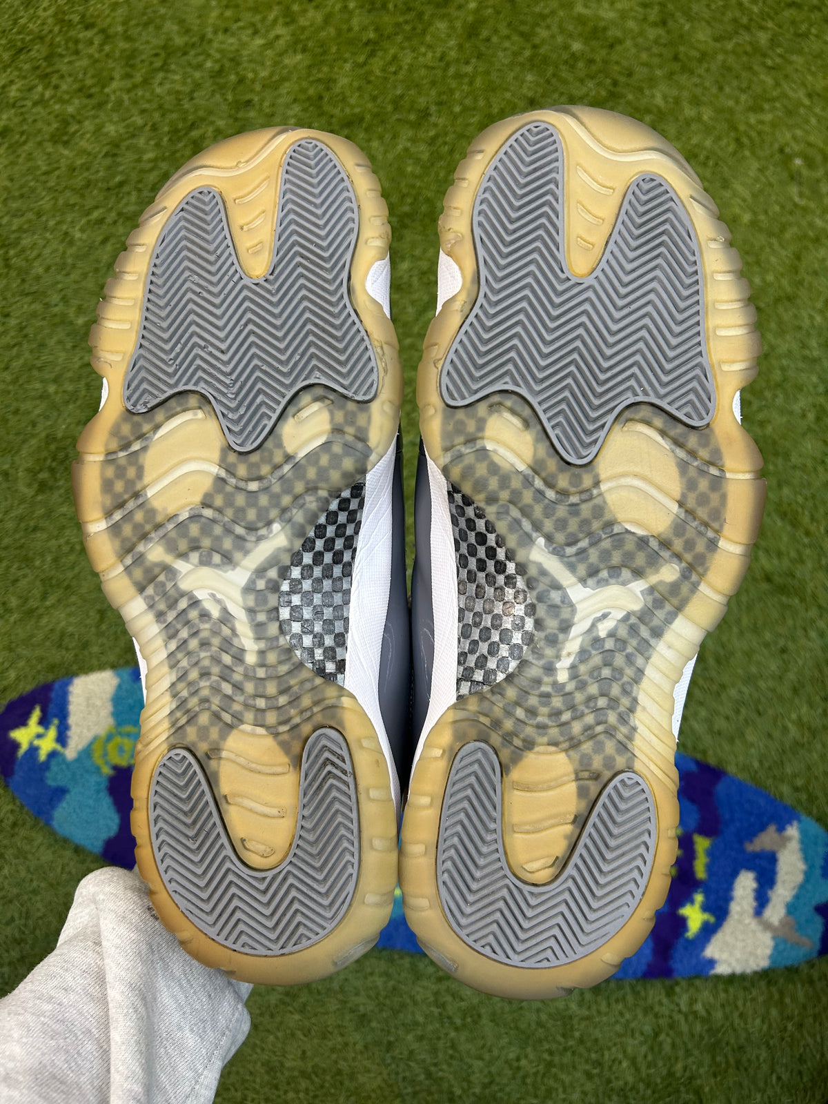 Jordan 11 Low Retro Cool Grey(Used)