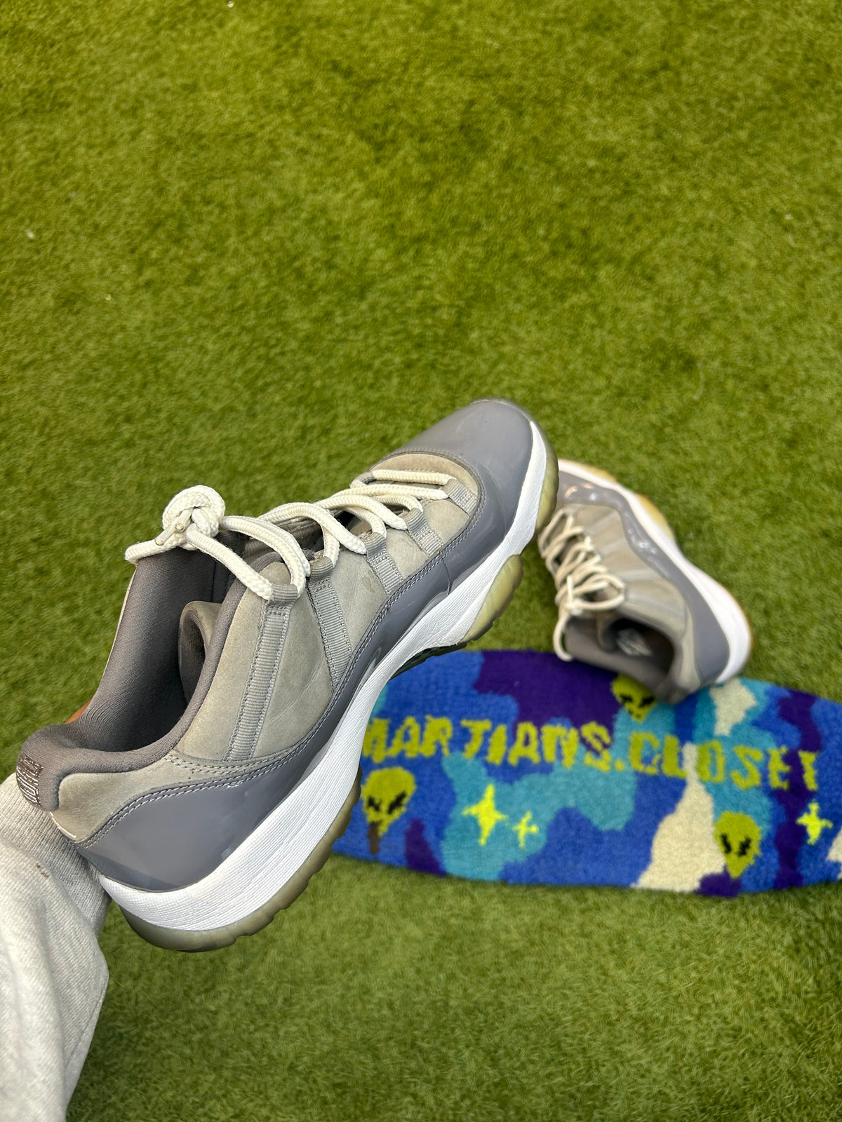 Jordan 11 Low Retro Cool Grey(Used)