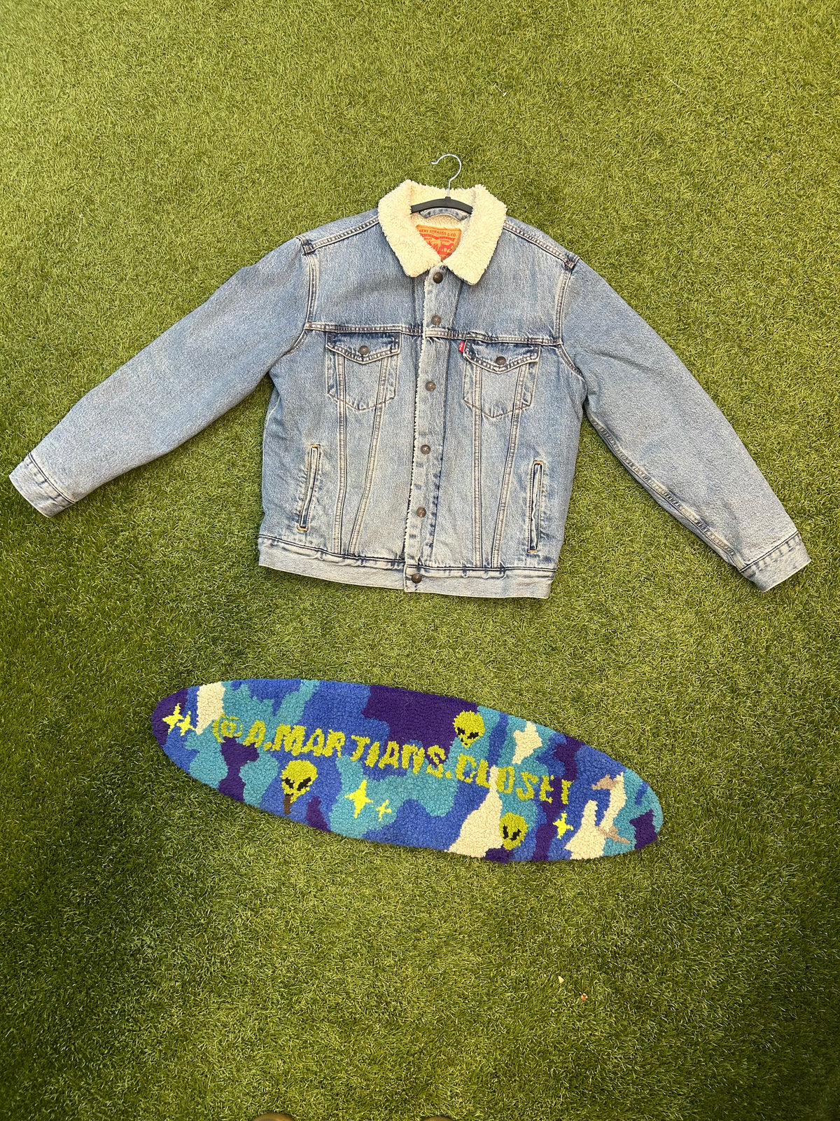 Y2K Levi’s Blue Jean Jacket